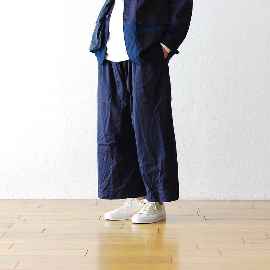 wonder_mountain_irieさんのインスタグラム写真 - (wonder_mountain_irieInstagram)「_ Engineered Garments / エンジニアードガーメンツ “Fisherman Pant -high count twill-” ￥31,320- _ 〈online store / @digital_mountain〉 http://www.digital-mountain.net/shopdetail/000000009315/ _ 【オンラインストア#DigitalMountain へのご注文】 *24時間受付 *15時までのご注文で即日発送 *1万円以上ご購入で送料無料 tel：084-973-8204 _ We can send your order overseas. Accepted payment method is by PayPal or credit card only. (AMEX is not accepted)  Ordering procedure details can be found here. >>http://www.digital-mountain.net/html/page56.html _ 本店：#WonderMountain  blog>> http://wm.digital-mountain.info/blog/20190314-1/ _ #NEPENTHES #EngineeredGarments #ネペンテス #エンジニアードガーメンツ styling.(height  175cm weight 59kg) jacket→ #EngineeredGarments ￥49,680- L/S Tee→ #THENORTHFACEPURPLELABEL ￥9,504- shoes→ #VANS ￥9,180- _ 〒720-0044  広島県福山市笠岡町4-18 JR 「#福山駅」より徒歩10分 (12:00 - 19:00 水曜定休) #ワンダーマウンテン #japan #hiroshima #福山 #福山市 #尾道 #倉敷 #鞆の浦 近く _ 系列店：@hacbywondermountain _」3月14日 19時31分 - wonder_mountain_