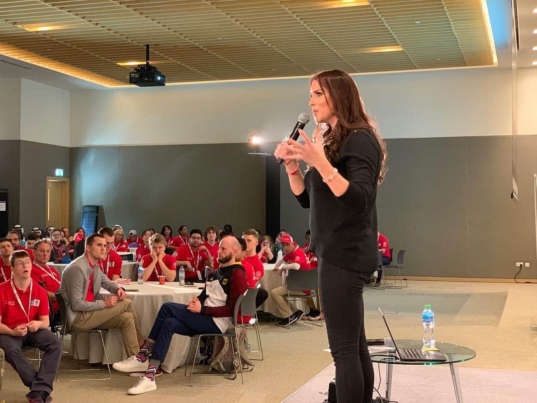 WWEさんのインスタグラム写真 - (WWEInstagram)「This afternoon, @stephaniemcmahon had the opportunity to visit the Sheikh Zayed Grand Mosque in Abu Dhabi! Then, Stephanie was a speaker at the @worldgamesad Global Youth Leadership Summit, which brings together athlete leaders from around the world to try and create a more inclusive world! #BeUnified」3月14日 19時39分 - wwe
