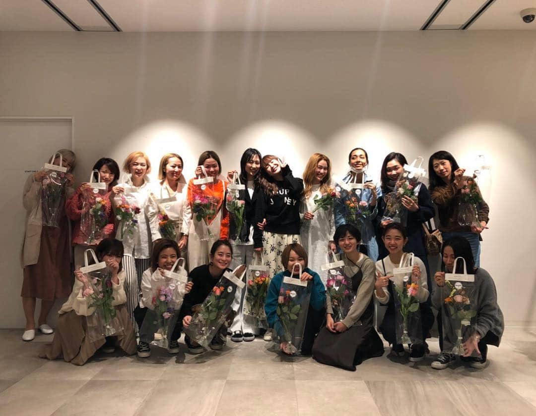 谷正人のインスタグラム：「本日はホワイトデーということで﻿ いつも、ありがとう！ 福岡からごめんなさい🙏 #whiteday #diligenceparlour #enjob!」