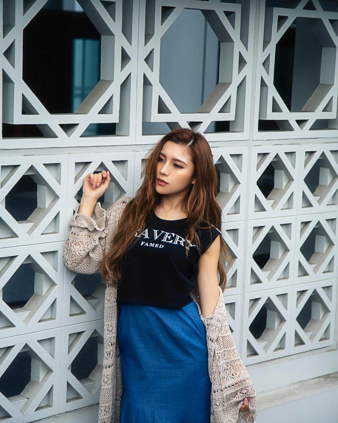 RESEXXYさんのインスタグラム写真 - (RESEXXYInstagram)「. 【go out with MIRIN】@cjd_mirin が着る RESEXXY 「女っぽTシャツ」coordinate✨ . #atdaytime . 【3/14(木)発売】 ☑︎BRAVERY Tシャツ WHT/BLK/PNK ¥3,990+tax . . 3/14(木)12:00〜RUNWAYchannelにて 特集ページ公開中❣️ . 📍WEBSTOREはトップのURLから飛べます #リゼクシー #RESEXXY#resexxy_code #resexxy_official#resexxy」3月14日 21時02分 - resexxy_official