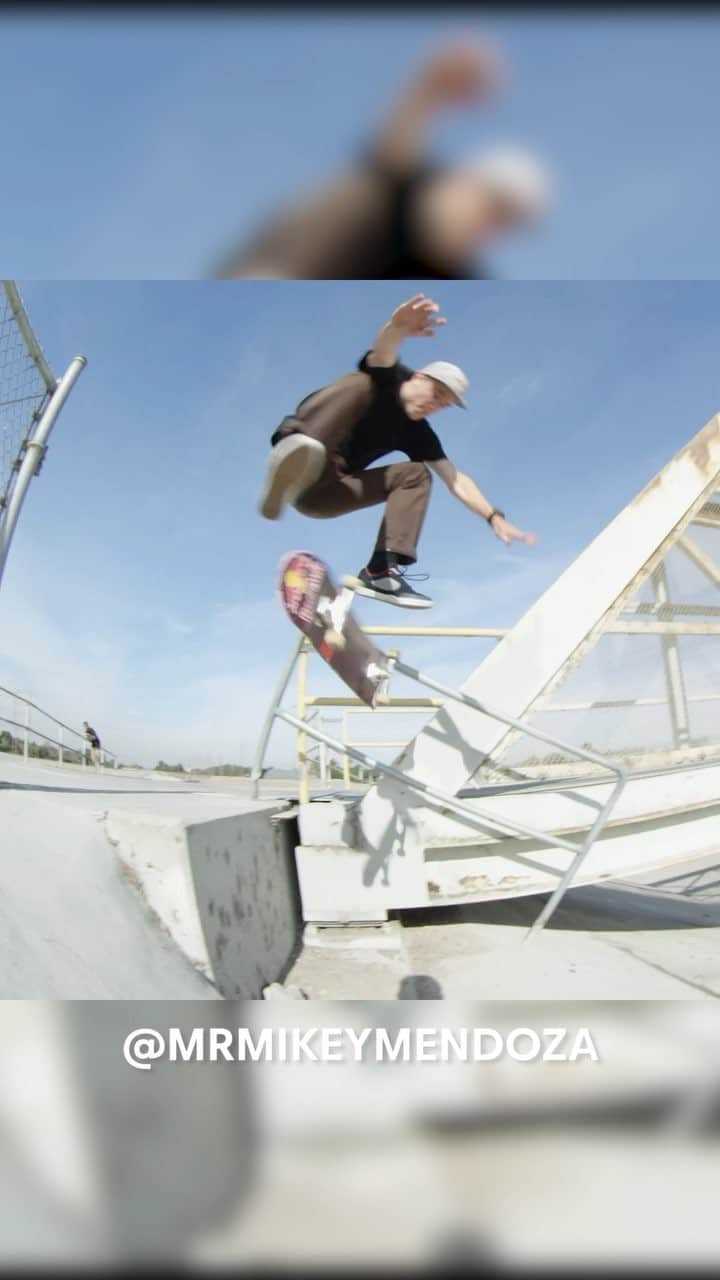のインスタグラム：「Follow @redbullskate for more.  @tjrogers @jaakkoojanen @karlberglind  @danny_leon  @mrmikeymendoza  @gardhvaara  @koyamiyasaka  @gustavoribeiro  @jostarens  @barneypage  #redbull #givesyouwings #skateboarding #compilation」