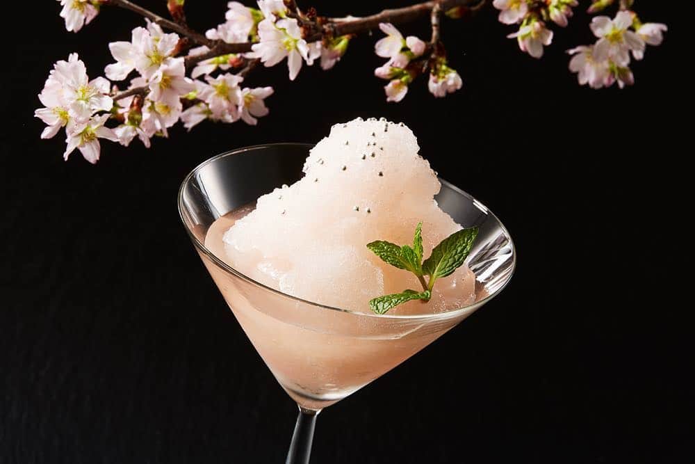 東京プリンスホテルさんのインスタグラム写真 - (東京プリンスホテルInstagram)「スプリングカクテル「雪桜」。淡い桜色のフローズンがまるで雪のように口の中で溶けていきます。 ⠀⠀⠀⠀⠀⠀⠀ Spring cocktail "Yukizakura". Try the sakura coloured frozen drink which melts like snow in your mouth! ⠀⠀⠀⠀⠀⠀⠀ Share your own images with us by tagging @tokyoprincehotel ————————————————————— #tokyotower #tokyoprincehotel #princehotels #tokyo #japan #beautifulhotels #tokyohotel #東京 #东京 #도쿄 #tokio #tokyoprince #tokyoviewing」3月14日 21時38分 - tokyoprincehotel