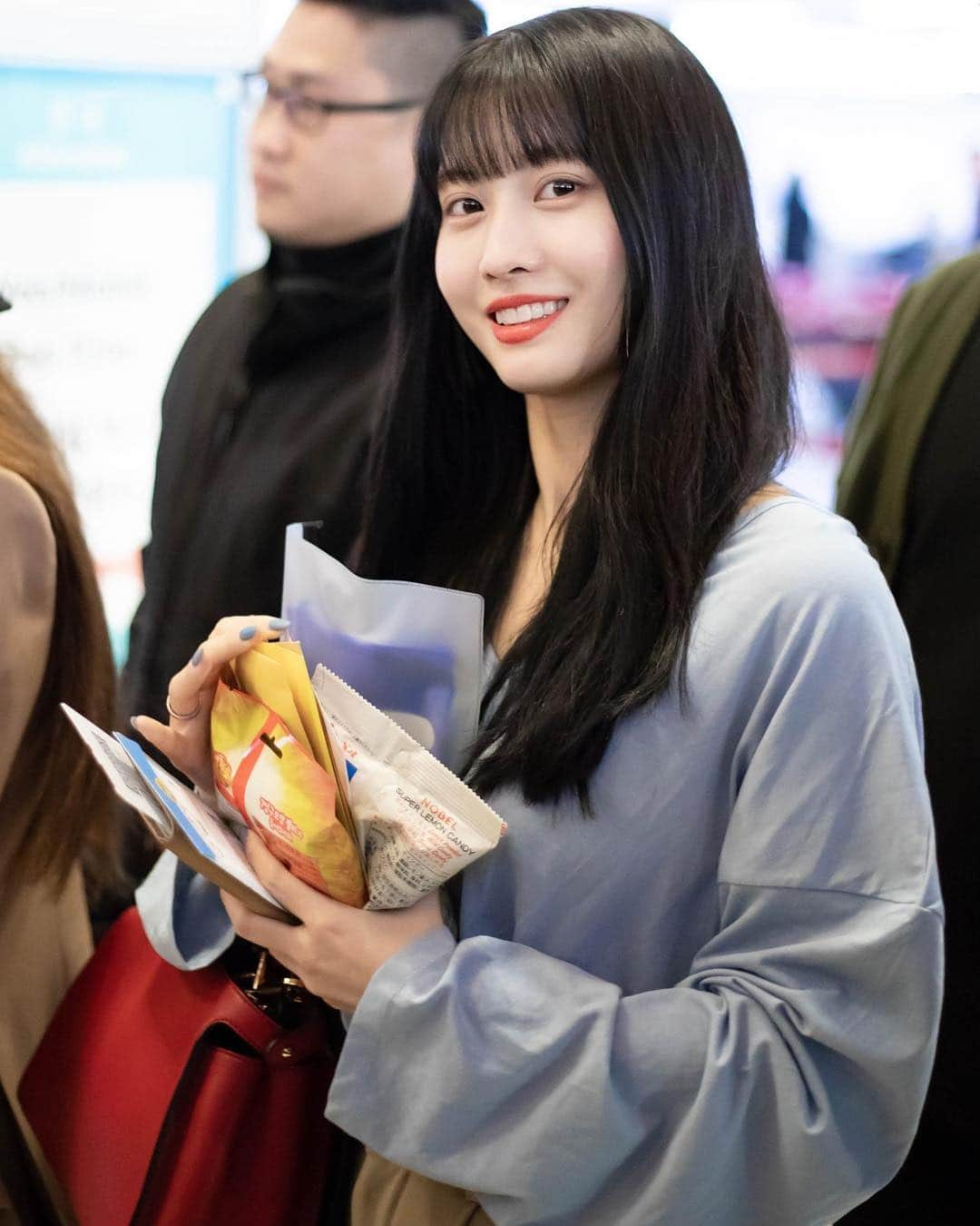 モモさんのインスタグラム写真 - (モモInstagram)「♡ [Fantaken] 190308 - Gimpo Airport back from Japan -  #MOMO #트와이스 #모모 #平井もも #もも #TWICE © mozzi house」3月14日 21時34分 - momojype