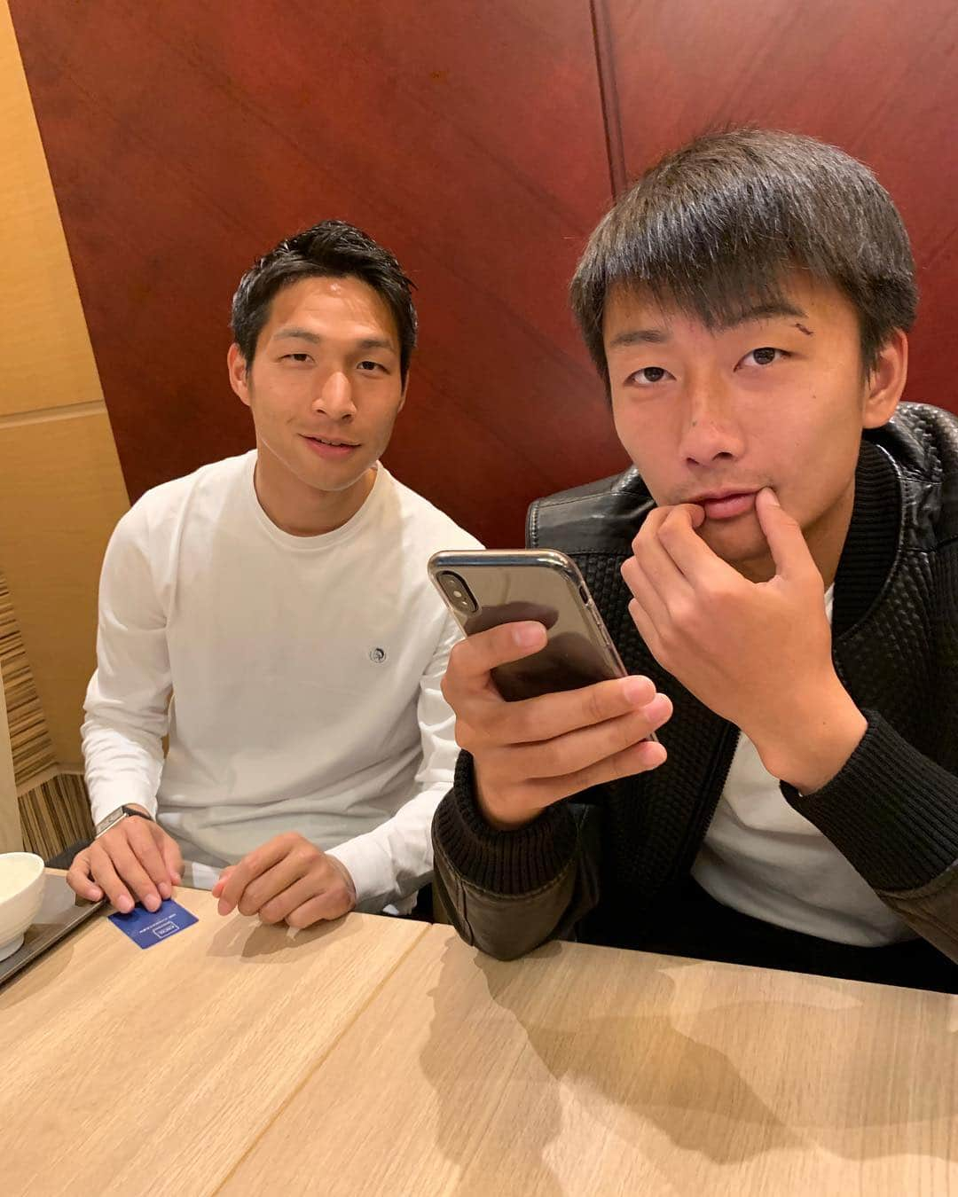 谷口博之さんのインスタグラム写真 - (谷口博之Instagram)「昨日も応援ありがとうございました！  #初勝利  ナイスゴールの #原川力  代表おめでとう！ #原輝綺  磐田戦も応援宜しくお願いします！」3月14日 21時46分 - hiroyukitaniguchi29