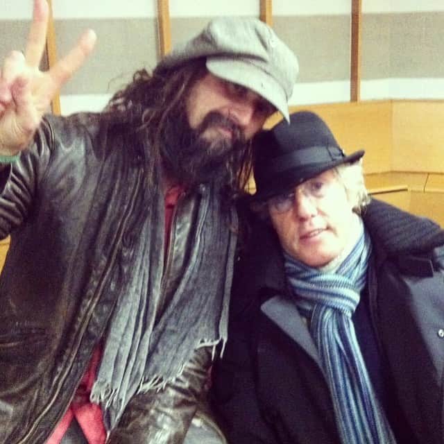 ロブ・ゾンビのインスタグラム：「Backstage with Roger Daltrey in 2012 after The Who show. #rogerdaltrey #thewho #robzombie」