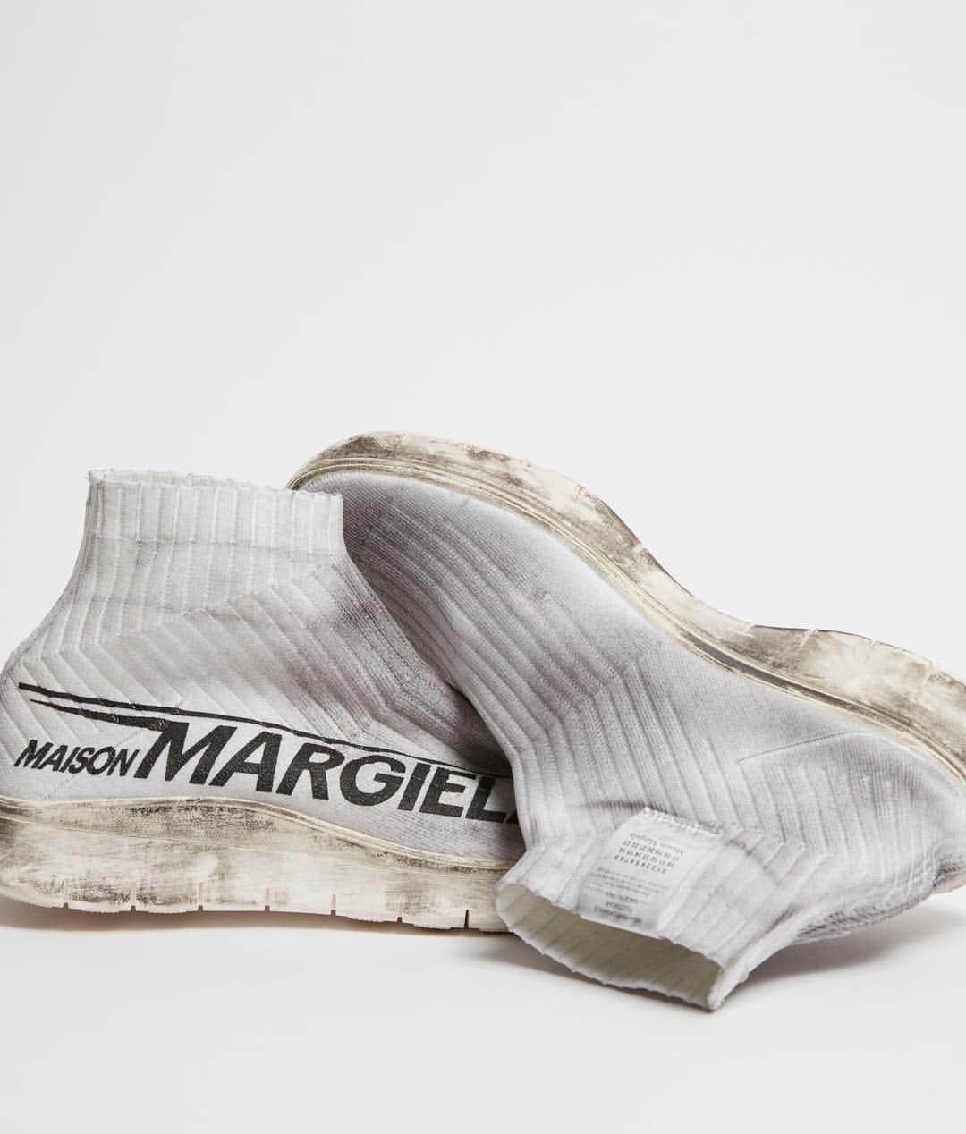 Maison Margielaさんのインスタグラム写真 - (Maison MargielaInstagram)「#MaisonMargiela SS19 pre-collection sock runners」3月14日 22時01分 - maisonmargiela