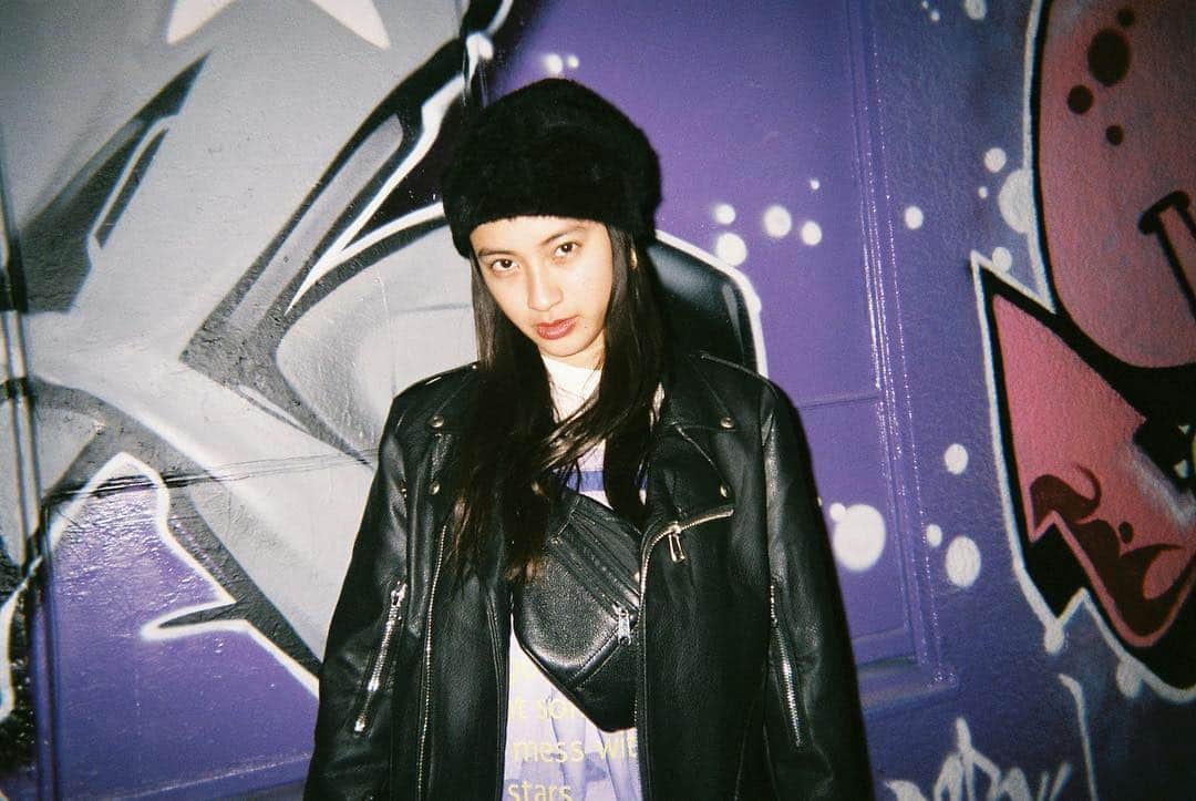 のインスタグラム：「ブラックブラックブラック  #写ルンです #film #2ヶ月くらい前」