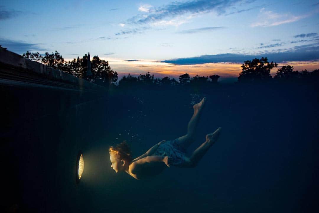 CANON USAさんのインスタグラム写真 - (CANON USAInstagram)「"The only light I use at night to photograph my son with is the one inside the pool." #MyCanonStory  Photo Credit: @tessiewallace Camera: #Canon EOS 5D Mark III Lens: EF 24mm f/2.8 IS USM Aperture: f/4.5 ISO: 1000 Shutter Speed: 1/500 sec Focal Length: 24mm」3月14日 22時16分 - canonusa