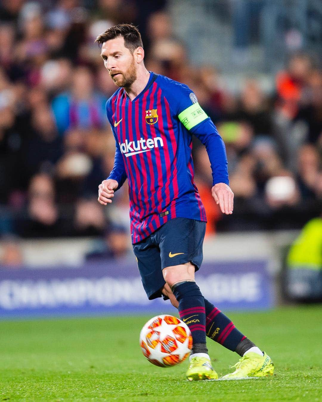 FCバルセロナさんのインスタグラム写真 - (FCバルセロナInstagram)「🐐 Panenka, the making of ⚽️ [swipe left ⬅️] @leomessi」3月15日 4時07分 - fcbarcelona