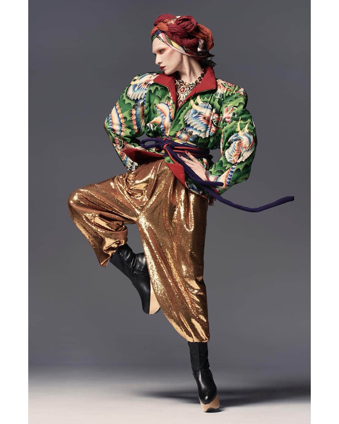 Shun Watanabeのインスタグラム：「Stunning Queen MISS FAME for @voguejapan online Photography @takayofficial  Hair @katsuyakamo  Make up and Model @missfamenyc  Styling and Creative direction @shun_watanabe  Vintage Jacket and Kimono rope by KANSAI YAMAMOTO Gold sequin pants by @marcjacobs  Vintage boots by Vivienne Westwood Scarves on head @pierrelouismascia  Vintage Necklace by Yves Saint Laurent Special Thanks @casukoroche」