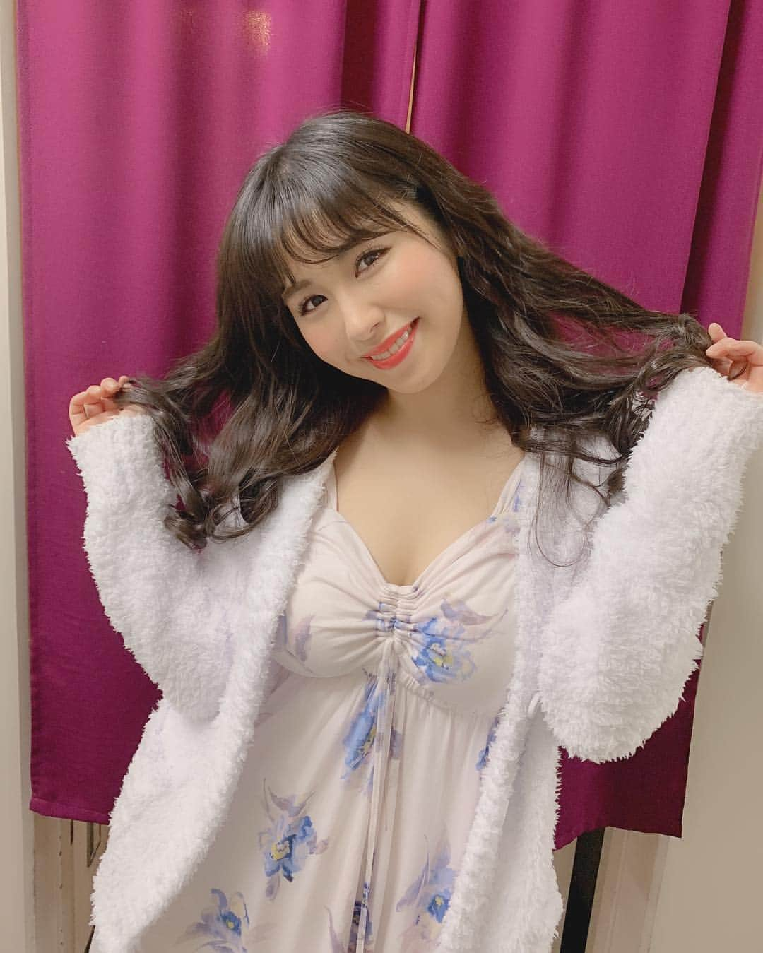 宮下舞花さんのインスタグラム写真 - (宮下舞花Instagram)「楽屋着👗💜 @gelatopique_official . . #舞台#怜々蒐集譚 #楽屋#楽屋着#お部屋着#パジャマ#ジェラピケ#ジェラートピケ#gelatopique」3月14日 23時37分 - maikamaimaika