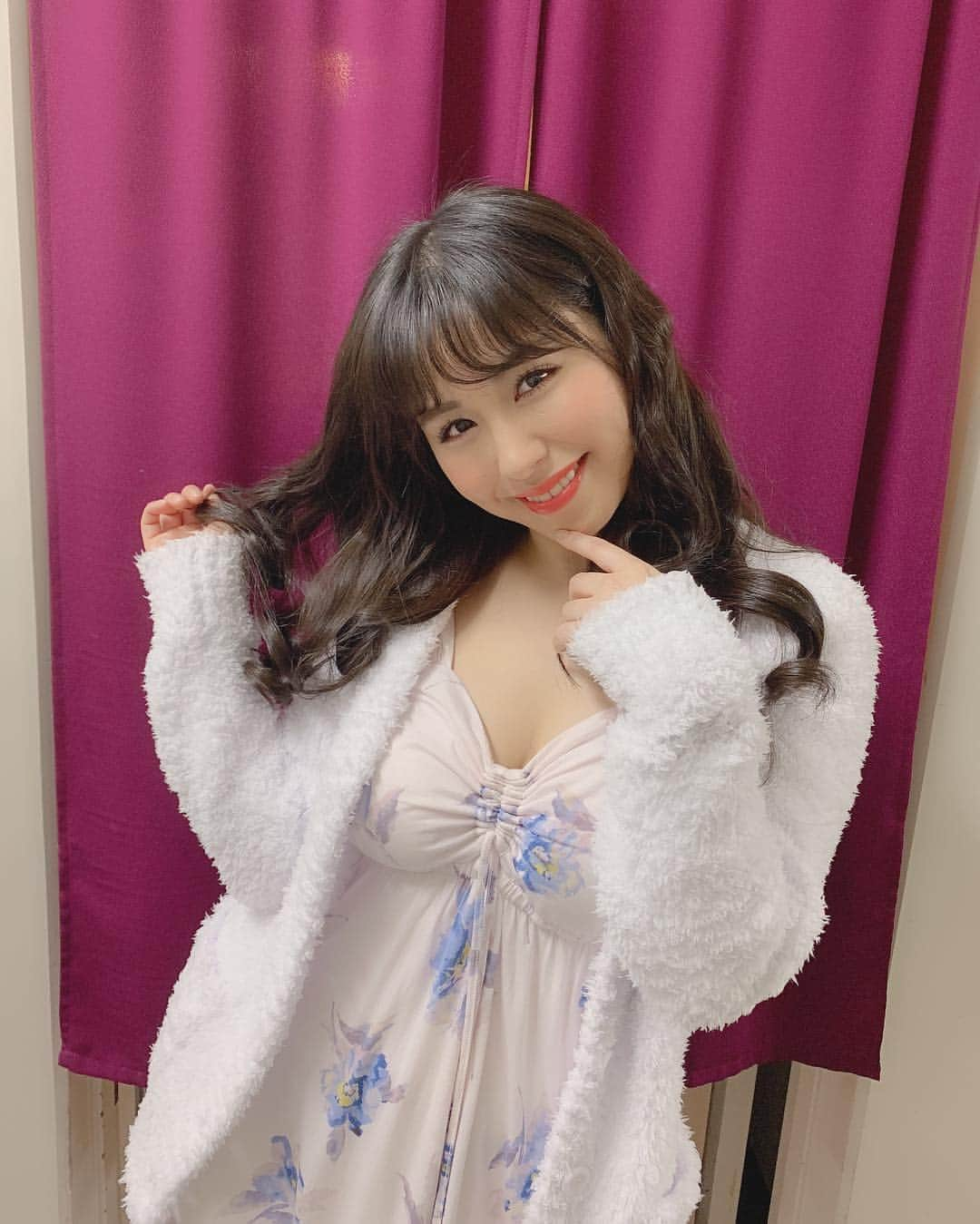 宮下舞花さんのインスタグラム写真 - (宮下舞花Instagram)「楽屋着👗💜 @gelatopique_official . . #舞台#怜々蒐集譚 #楽屋#楽屋着#お部屋着#パジャマ#ジェラピケ#ジェラートピケ#gelatopique」3月14日 23時37分 - maikamaimaika