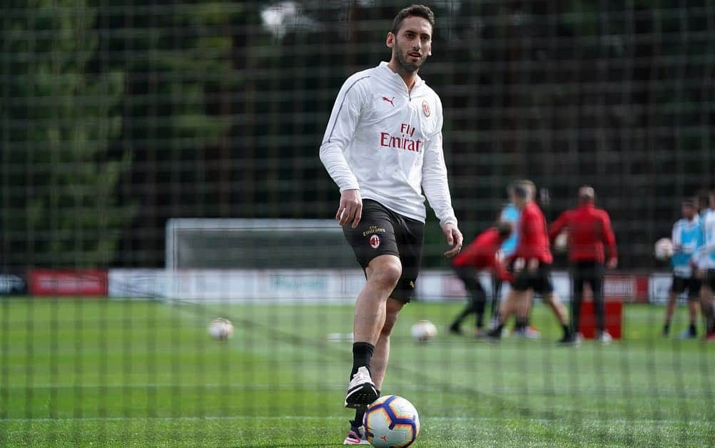 ACミランさんのインスタグラム写真 - (ACミランInstagram)「Rossoneri's derby preparations went on at Milanello today, in the presence of Ivan Gazidis, Leonardo and Paolo Maldini 💪🏻 Continua la preparazione dei ragazzi in vista di #MilanInter. Presenti a Milanello anche Ivan Gazidis, Leonardo e Paolo Maldini 💪🏻」3月15日 0時28分 - acmilan