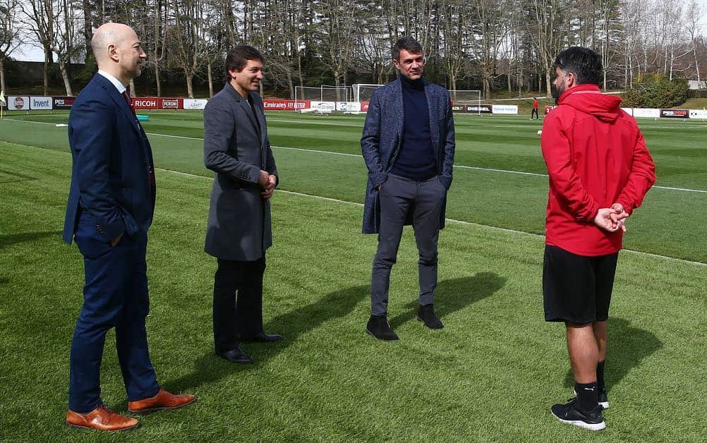 ACミランさんのインスタグラム写真 - (ACミランInstagram)「Rossoneri's derby preparations went on at Milanello today, in the presence of Ivan Gazidis, Leonardo and Paolo Maldini 💪🏻 Continua la preparazione dei ragazzi in vista di #MilanInter. Presenti a Milanello anche Ivan Gazidis, Leonardo e Paolo Maldini 💪🏻」3月15日 0時28分 - acmilan