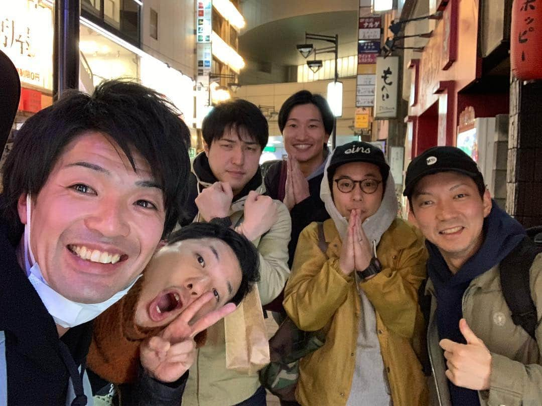 辻井亮平さんのインスタグラム写真 - (辻井亮平Instagram)「最終的にはこうよ。  #ダイ #田渕 #岸 #山添 #嶋佐 #こいつら #やっぱ #かわえぇ 〜 #山さん」3月15日 0時43分 - aironhed_tsujii