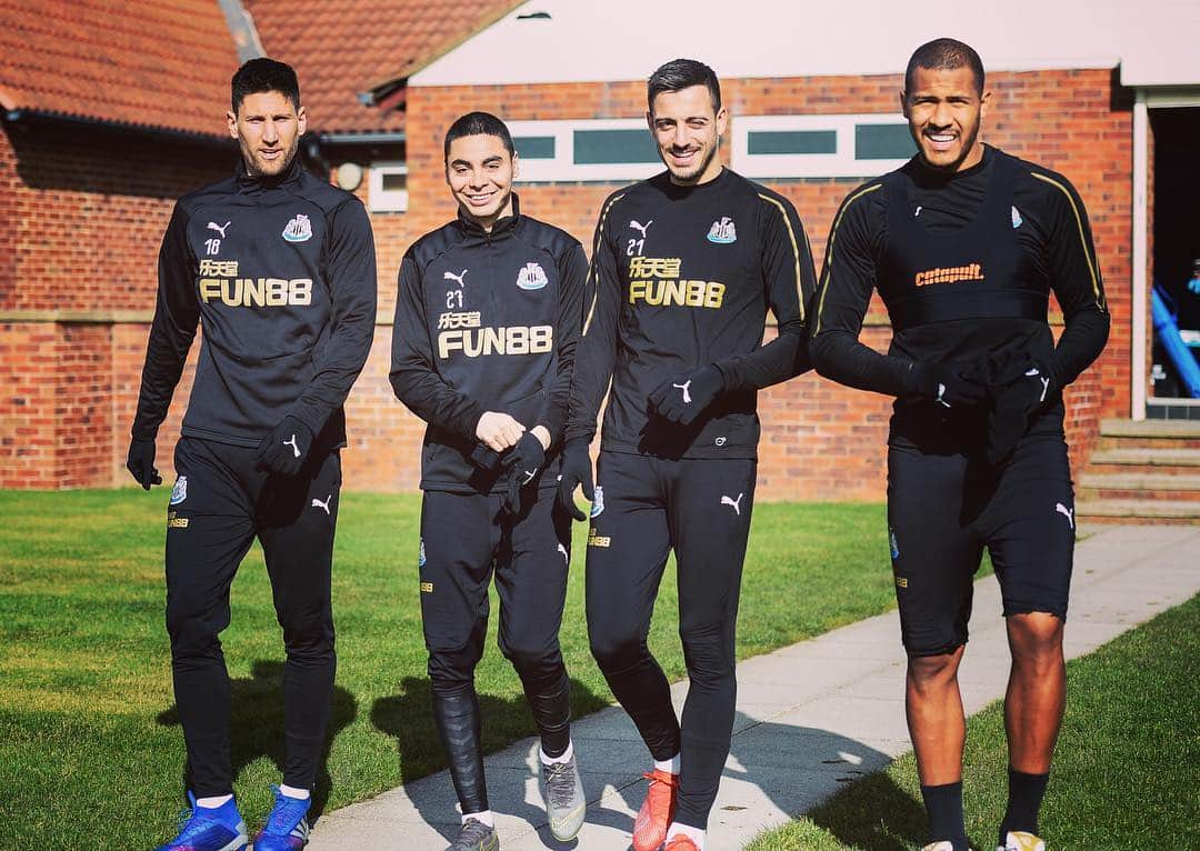 フェデリコ・フェルナンデスのインスタグラム：「@nufc」