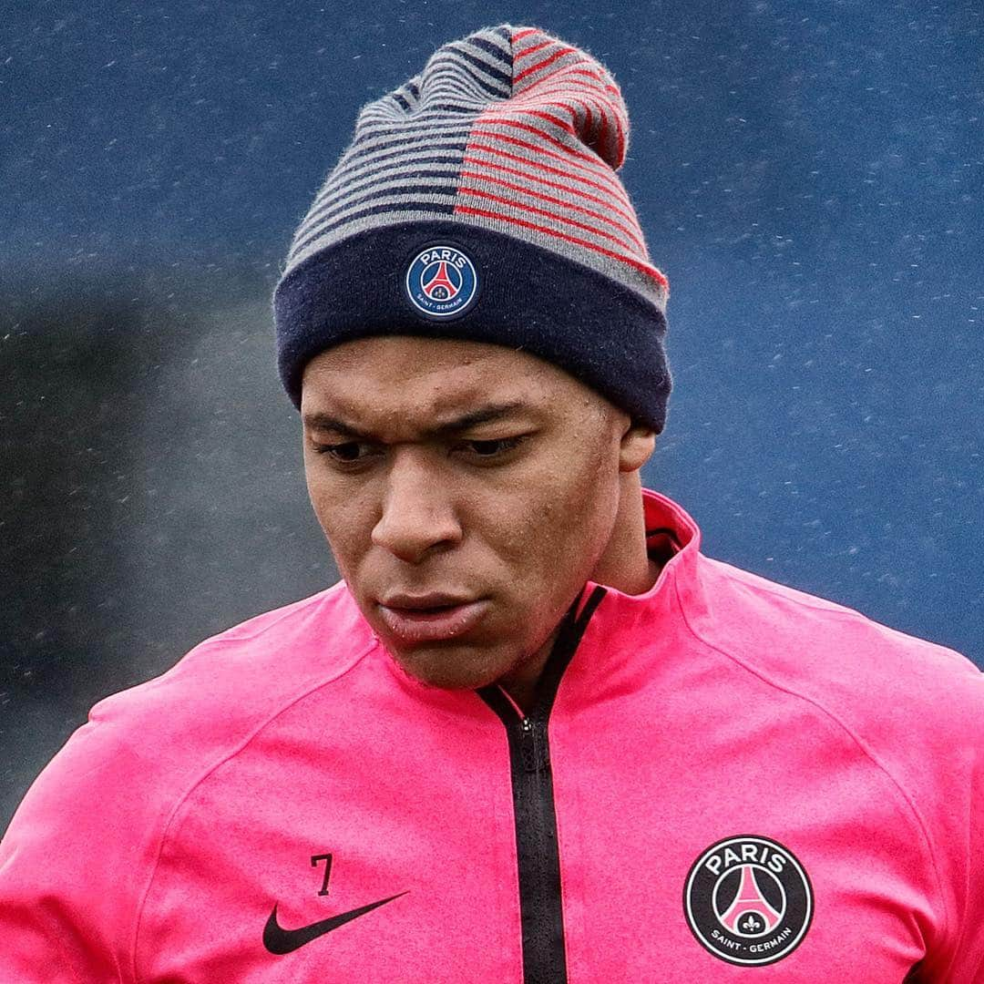 パリ・サンジェルマンFCさんのインスタグラム写真 - (パリ・サンジェルマンFCInstagram)「👊🔴🔵 . ⚡️ @k.mbappe . #ICICESTPARIS #AllezParis #PSGOM #MbappexPSG #PSG #ParisSaintGermain #PSGtraining #Paris #Football」3月15日 2時26分 - psg