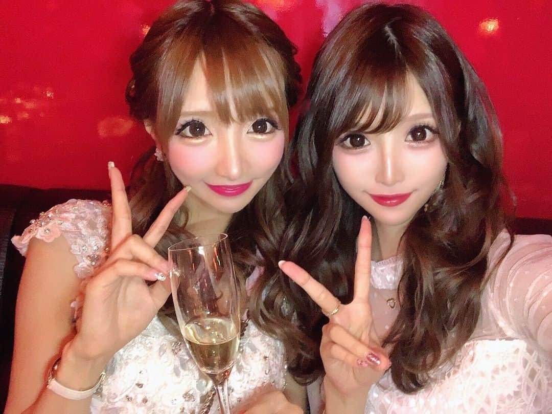 桜咲乃愛さんのインスタグラム写真 - (桜咲乃愛Instagram)「みらいちゃんラスト💖  エンジェルヘイローとホワイトのタワー🍾🦋💓 可愛かった💖  お疲れ様😭💓✨ #唯月みらい #歌舞伎町#歌舞伎町キャバ嬢 #シャンパンタワー#エンジェルヘイロー#エンジェルシャンパン」3月15日 2時22分 - noasama1101