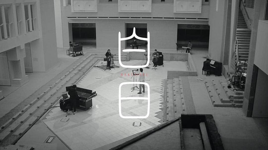 井口理さんのインスタグラム写真 - (井口理Instagram)「King Gnu “白日”  いぶし銀なMV公開されました。  ストーリーズリンクから飛んでね✈︎」2月28日 18時28分 - 191satoru
