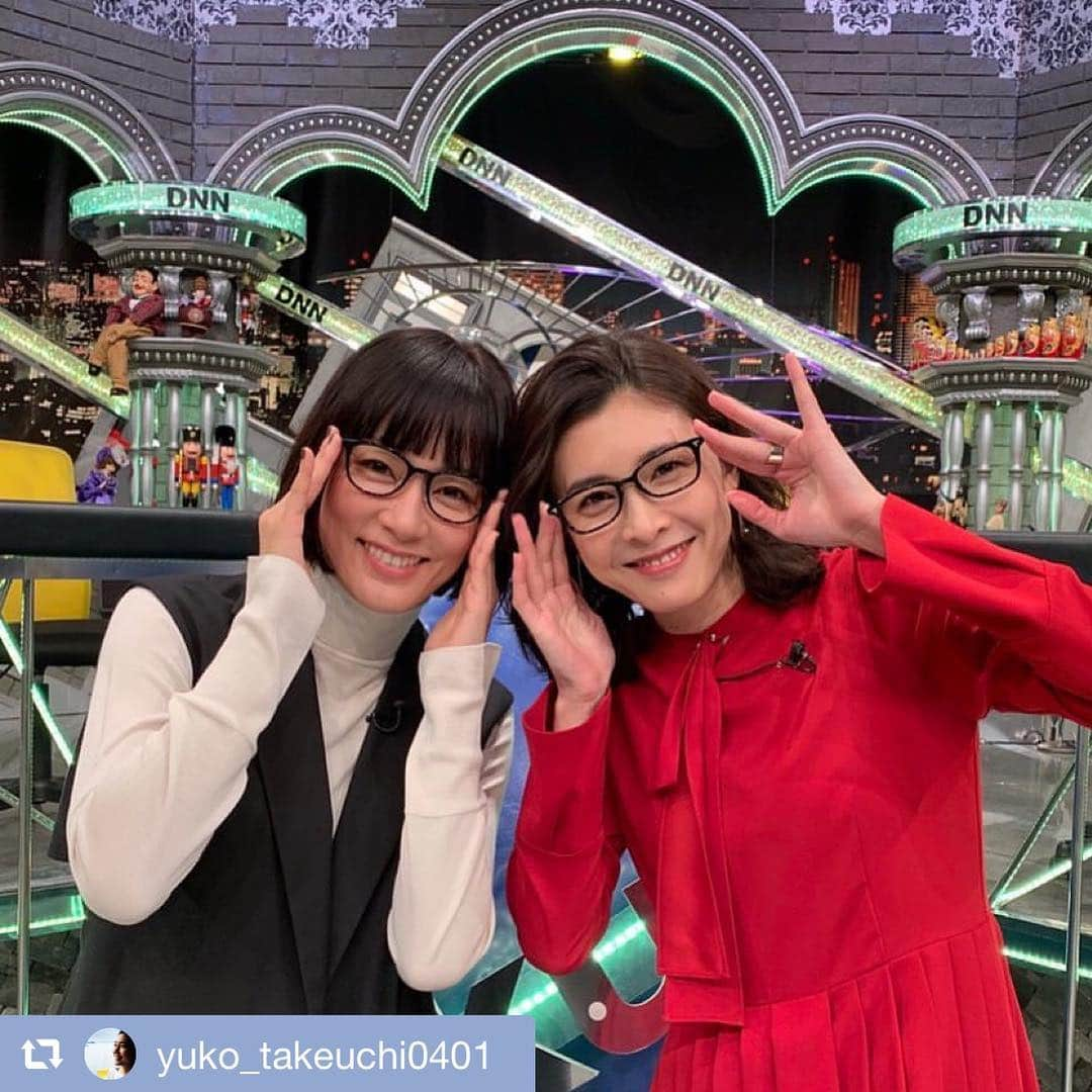 小澤陽子さんのインスタグラム写真 - (小澤陽子Instagram)「at work☻  大大大好きなお2人が、我らの “ホウドウバングミ”に来てくれました👏🏻😭💕. . スタジオの席に着いた時に、 『自分たちが脱力タイムズの”中”にいる…🤩！』 とおっしゃってくれたのが、嬉しくて嬉しくて。。(´；Д；`)✨. . 竹内さん、ご結婚おめでとうございます🎈🎉❤︎ オンエアが楽しみです…🤤❤️❤️. . #緊張しました #竹内結子 さん #水川あさみ さん #全力脱力タイムズ #DNN #木曜ドラマ #QUEEN  #repost @yuko_takeuchi0401 ・ #全力脱力タイムズ  ひみよだ全力で笑いを堪えます ちょっとやらかしちゃったけど 🤓 ３月１日 ぜひ 🤓」2月28日 19時00分 - yoko.ozawa729