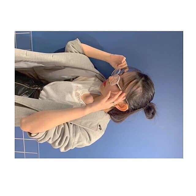 黒木麗奈さんのインスタグラム写真 - (黒木麗奈Instagram)「可愛いメガネ👓」2月28日 21時23分 - rena__1126