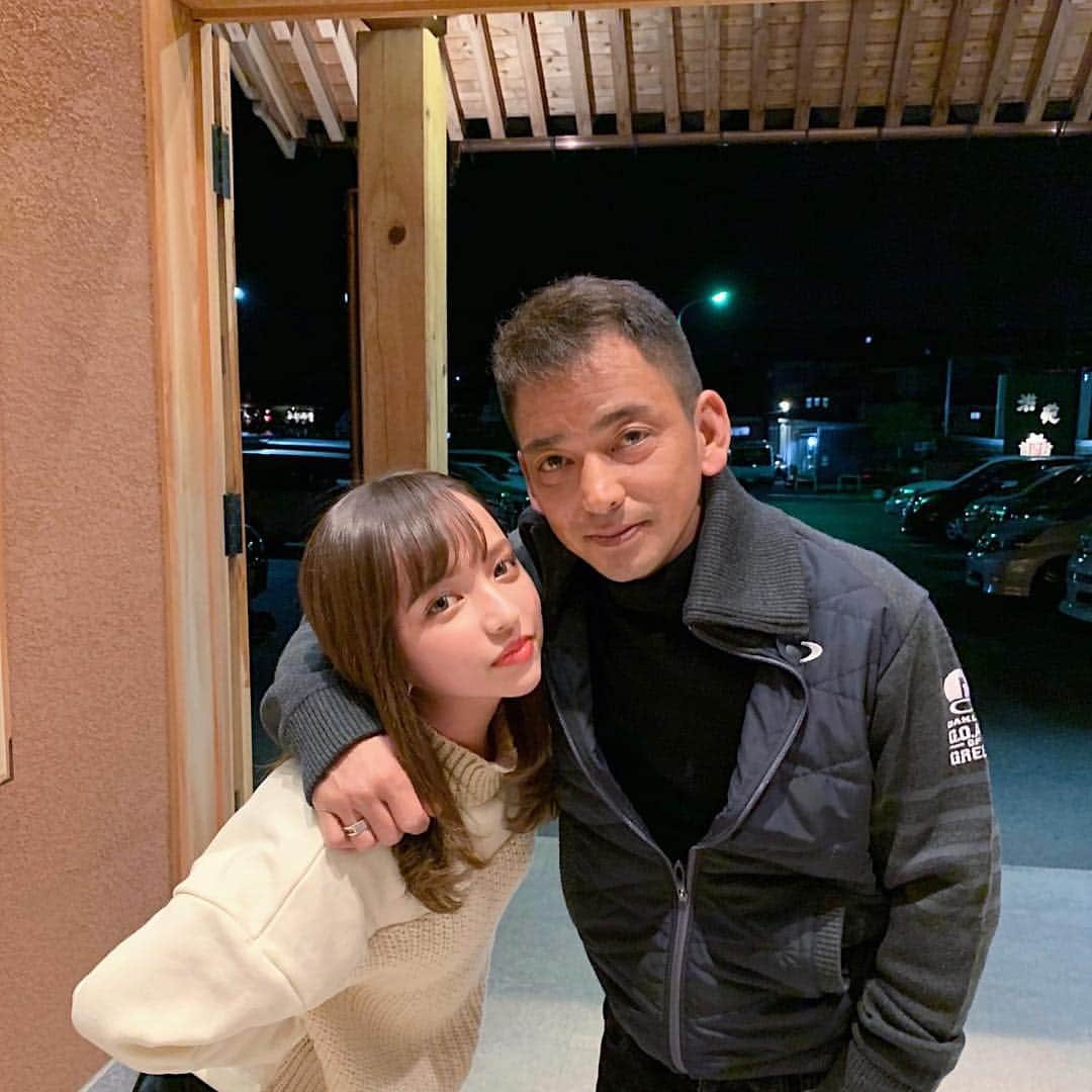 平尾優美花（ゆみちぃ）さんのインスタグラム写真 - (平尾優美花（ゆみちぃ）Instagram)「似てますか？👪 #親子 #2枚目は酔っ払いw」2月28日 21時42分 - hirao_yumika