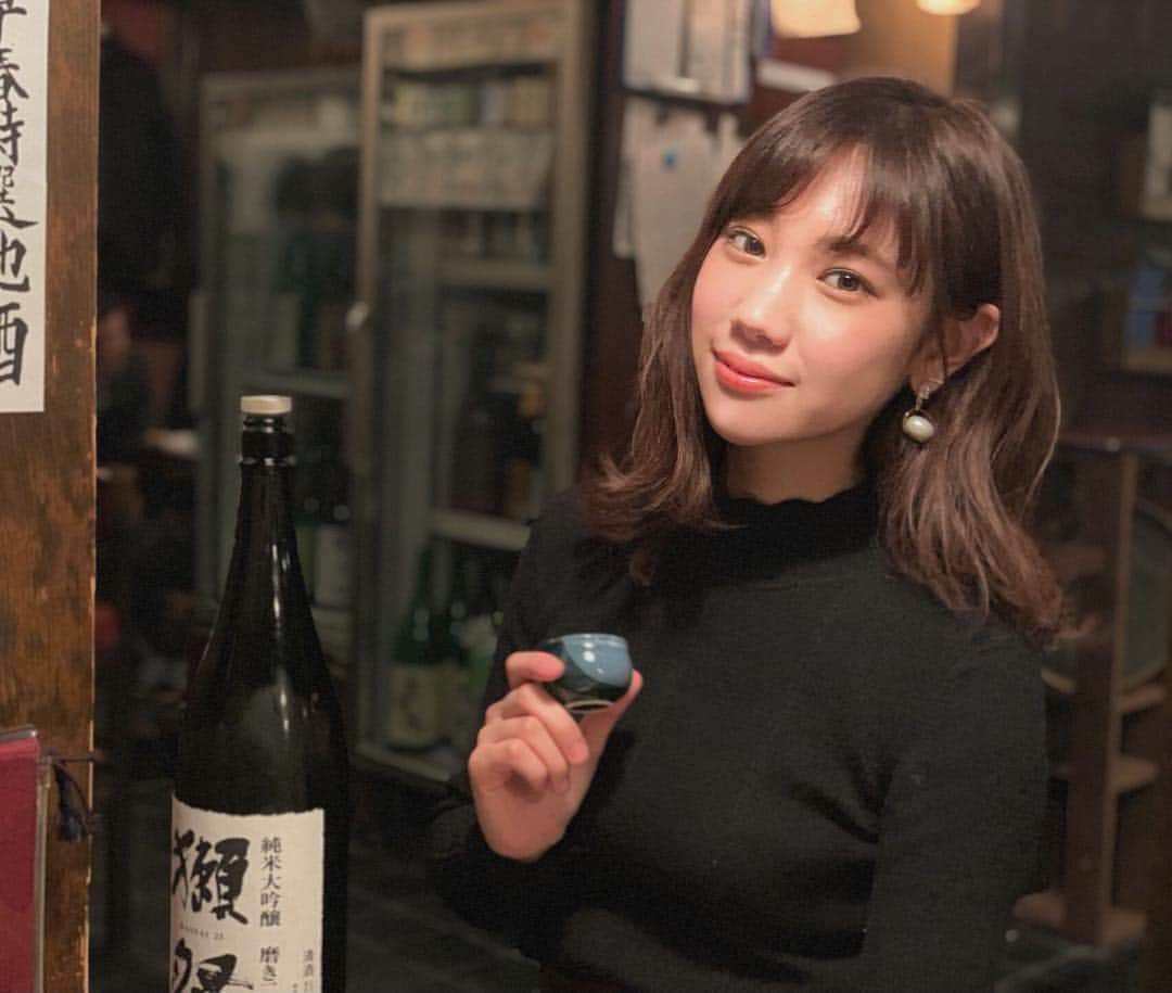 高野祐衣さんのインスタグラム写真 - (高野祐衣Instagram)「獺祭を飲みました☺︎ やっぱり、文句なしにおいしい ただただおいしい（笑） .  #日本酒 #日本酒女子 #獺祭 #旭酒造 #山口 #純米大吟醸」3月1日 14時08分 - yuipooon12_06