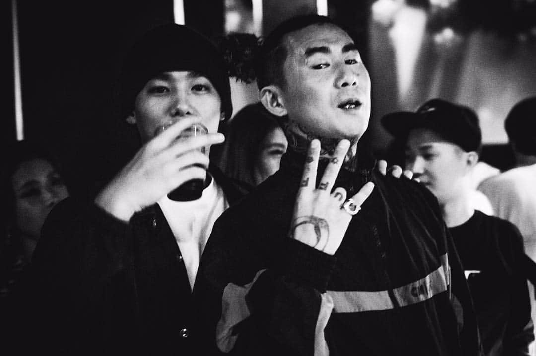 ANARCHYのインスタグラム：「WALKING MAN🚶🏻‍♂️ @qs86_shuhei  @cherrychillwill 📸」