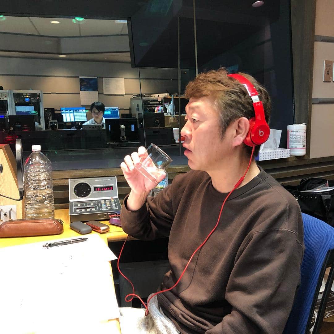 TBSラジオ「たまむすび」さんのインスタグラム写真 - (TBSラジオ「たまむすび」Instagram)「TOKYOもんで、23区内の酒蔵を特集🍶今は・・・たったひとつ「東京港酒造」だけになってしまったんだそうです。  飲兵衛🏮の、金曜コンビは試飲といいつつ、、、 飲む、呑む、飲むよねぇ ( ^ω^ )むふふ。  #tama954 #たまむすび #外山惠理 #玉袋筋太郎 #東京港酒造 #日本酒 #江戸開城 #tbsラジオ #浅田飴 #浅田飴さんいつもありがとう #tokyoもん #甘酒 #イチゴのお酒 #試飲と言いつつガブガブ飲みます」3月1日 20時29分 - tamamusubi905954