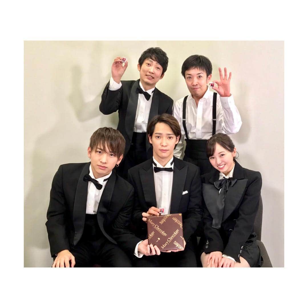 のインスタグラム：「もう舞台の本番まで1ヶ月切っているんだねー！早すぎるなあ。  すごく楽しみ！！皆さんも楽しみにしていてね☺︎」