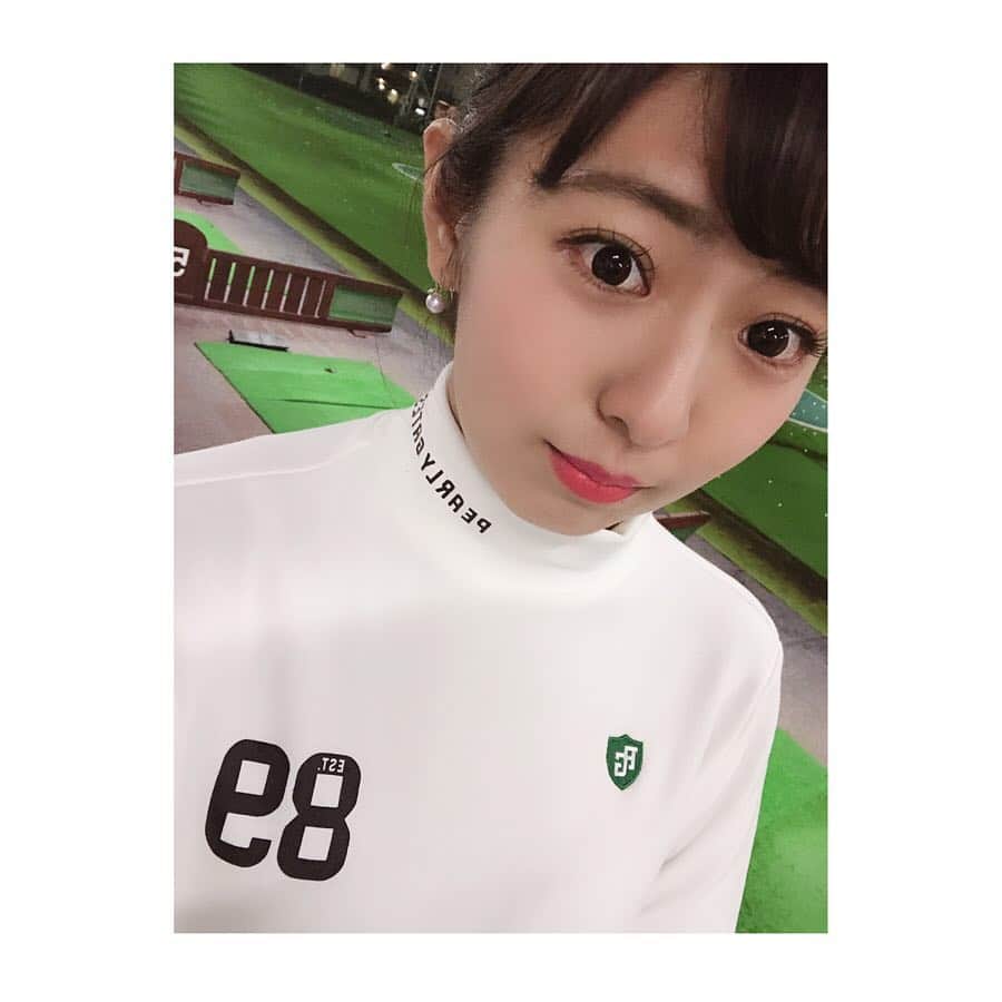 白戸ゆめのさんのインスタグラム写真 - (白戸ゆめのInstagram)「GOLF⛳️💚 . 香川来て 自分のゴルフバッグ持ってから 初めての打ちっ放し🏌️‍♀️✨ . 何事も形から入るタイプ😂 ウエアは @pearlygates_official 💞 花柄のサンバイザーは🆕アイテムです🙈 . #打ちっ放し #ゴルフ #golf  #pearlygates #パーリーゲイツ #ファッション #ゴルフファッション #ゴルフウエア #かわいい #89  #早く上手くなりたいなあ #ゴルフ女子 #なれるかな笑 #ksb #瀬戸内海放送 #アナウンサー #白戸ゆめの」3月1日 23時30分 - yumeno.s_