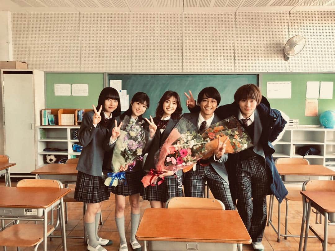 のインスタグラム：「本日。 『僕の初恋をキミに捧ぐ』 最終回です！！ この作品に 鈴谷律として、 皆さんと作品創りができて 幸せでした‼️ ありがとうこざいます！ 皆さん是非観てください✨  #僕の初恋をキミに捧ぐ  #鈴谷律 #劇団exile」