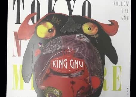 King Gnuさんのインスタグラム写真 - (King GnuInstagram)「ㅤ King Gnu One-Man Live Tour 2019 “Sympa”ツアーグッズ ㅤ Sympa Ｔシャツ ￥3,500 キャップ ￥3,500 タオル ￥2,500 ロングスリーブTシャツ　￥3,500 ソックス ￥2,000 ㅤ ㅤ 1万円以上お買い上げのお客様にKing Gnuオリジナルデザインのショッピングバッグをプレゼント。先行物販を以下のスケジュールで行います。 ※先行物販はチケットをお持ちのお客さまのみご参加できます。 ※公演終了後はチケットをお持ちでないお客様もご購入いただけます。 ㅤ #KingGnu #キングヌー」3月2日 18時08分 - kinggnu.jp