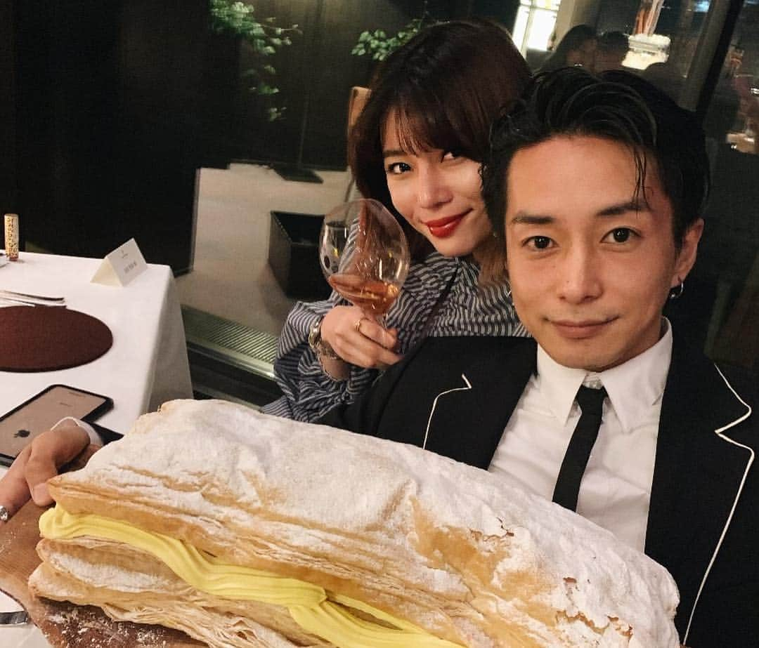 島袋聖南さんのインスタグラム写真 - (島袋聖南Instagram)「完璧なペアリングに感動❤️🍾✨🍽 @veuveclicquot #LiveClicquot  #ClicquotInTheSnow #VeuveClicquot」3月2日 20時07分 - seina4444