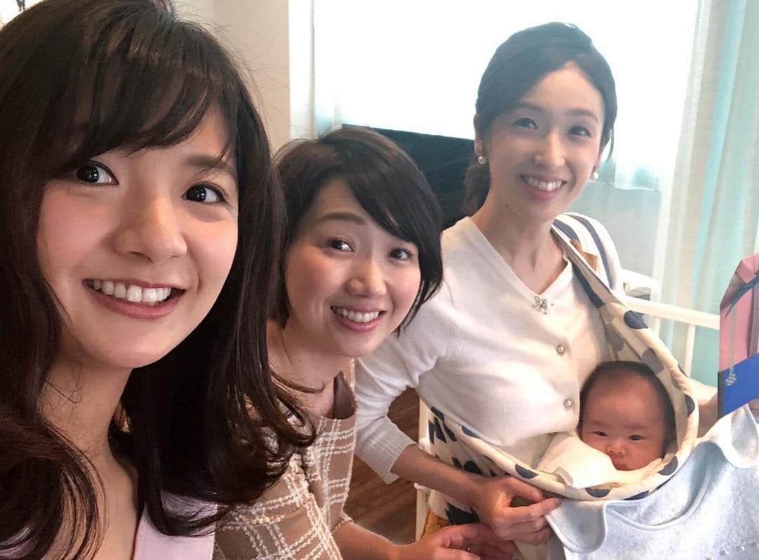 中西希さんのインスタグラム写真 - (中西希Instagram)「[ご報告]﻿ 広島ホームテレビを退社致しました。﻿ ﻿ 4年前のクリスマスの日に「内定」という﻿ プレゼントをいただき﻿ ずっと憧れていたホームテレビの局アナに。﻿ ﻿ ﻿ この3年間を振り返ってみると、﻿ ﻿ アナウンス部の先輩方のご指導のおかげで﻿ 苦手意識のあったニュース読みが﻿ 大好きになったこと﻿ ﻿ ひとりで観に行くほど好きな高校野球に毎年﻿ 取材、スタンドリポート、特番、﻿ 3年目には勝利監督インタビューに﻿ 携わらせて頂けたこと﻿ ﻿ 3年連続カープのリーグ優勝で、﻿ 優勝に湧く広島の繁華街や﻿ 広島の地形を活かしての川の上からパレード中継﻿ ちょうちん行列、女子アナ座談会など 多くのカープ特別番組に携わらせて頂けたこと﻿ ﻿ 子供の頃から大好きな﻿ お笑い芸人・ロザンのお2人に﻿ 毎週番組でいじって頂いたこと ﻿ 時には厳しくも見放さない、﻿ 信頼出来るスタッフに出会えたこと﻿ ﻿ 心許せる広島の仲間に出会えたこと﻿ ﻿ いつもイベント等を見に来てくださる﻿ 温かいホームテレビファンの皆さんに出会えたこと﻿ ﻿ 取材先の皆さまに恵まれたこと ﻿ 上記以外にも沢山の方々にお世話になり、﻿ 多くの経験を積ませていただきました。﻿ ﻿ 広島生活は私の人生において﻿ 最高の3年間でした。﻿ ﻿ ﻿ ﻿ 春からは、﻿ ホームテレビ入社前にお世話になっていた﻿ 故 高橋圭三アナの「圭三プロダクション」へ﻿ フリーアナウンサーとして再所属します。﻿ ﻿ また広島でお仕事が出来るように、﻿ 東京で頑張ってきます！😊﻿ ﻿ ﻿ これからもご支援ご声援のほど﻿ どうぞ宜しくお願いします。﻿ ﻿ ﻿ 2019年3月 中西 希」3月3日 21時24分 - nakanishi.nozomi