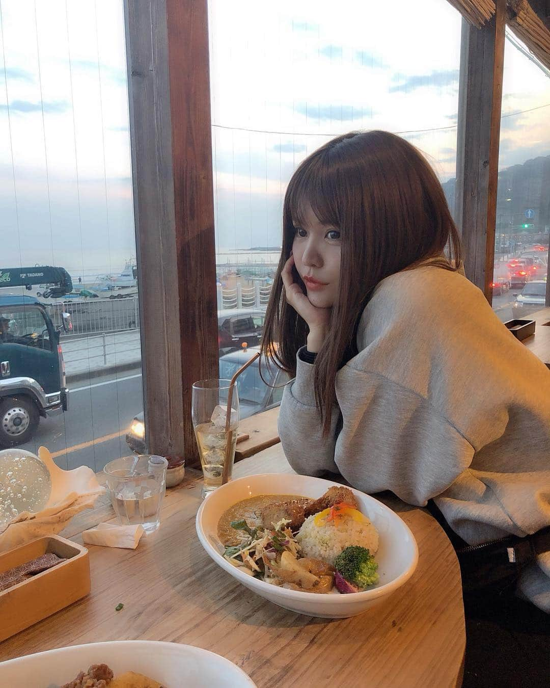 ななぴさんのインスタグラム写真 - (ななぴInstagram)「初めて行ったCafeすごく美味しくて雰囲気よくておすすめでした！！ Organic & Hemp Style Cafe & Bar 麻心  #鎌倉 #鎌倉カフェ #cafe #湘南 #長谷 #材木座海岸 #由比ヶ浜海岸 #海沿いカフェ #オーシャンビュー #逗子 #葉山 #湘南カフェ #テラス席 #オーガニックカフェ #hempbar #hemp #オーガニック #Organic #カレー #定食 #カフェラン」3月3日 13時56分 - __nanapgram__