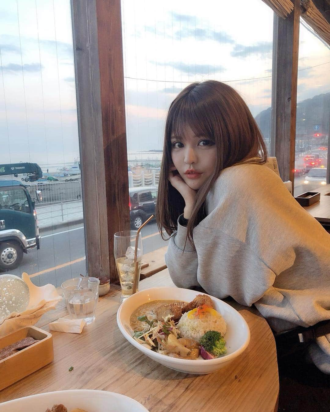 ななぴさんのインスタグラム写真 - (ななぴInstagram)「初めて行ったCafeすごく美味しくて雰囲気よくておすすめでした！！ Organic & Hemp Style Cafe & Bar 麻心  #鎌倉 #鎌倉カフェ #cafe #湘南 #長谷 #材木座海岸 #由比ヶ浜海岸 #海沿いカフェ #オーシャンビュー #逗子 #葉山 #湘南カフェ #テラス席 #オーガニックカフェ #hempbar #hemp #オーガニック #Organic #カレー #定食 #カフェラン」3月3日 13時56分 - __nanapgram__