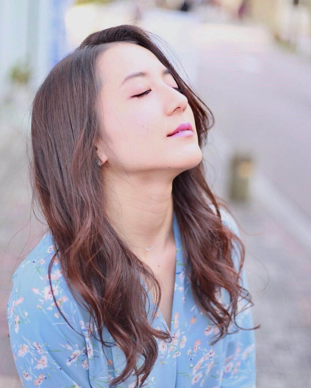 のインスタグラム：「🌸 3月ですね！ ご無沙汰していましたが、元気でやってます♫ 司法修習生になって3ヶ月 とても刺激的な毎日を過ごしています。 1、2月は刑事裁判を勉強してました。 被害者や遺族の救済と被告人の改善更生の両方を本気で考える法律家の姿は格好良いです。 ・ ・ ✃✁王子 VIC’S roots 長崎さん 3年ぶり、ショートの時以来♡ ・ ・ #撮影#サロンモデル#サロン撮影#撮影モデル#被写体#作品撮り#撮影依頼募集#サロモ#東京#ヘアモデル#ポートレート#ポートレートモデル#ファインダー越しの私の世界#写真好きな人と繋がりたい#hairmodel#hairstyle#hair#tokyo#shooting#japanese#portrait」