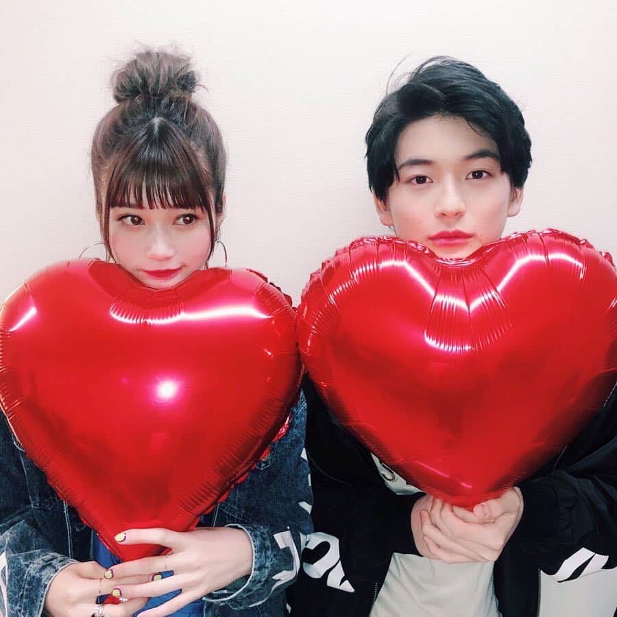 生見愛瑠さんのインスタグラム写真 - (生見愛瑠Instagram)「久々ふみめる ありがとうございました🙇🏻‍♂️✨ #神戸コレクション #ふみめる」3月3日 17時15分 - meru_nukumi