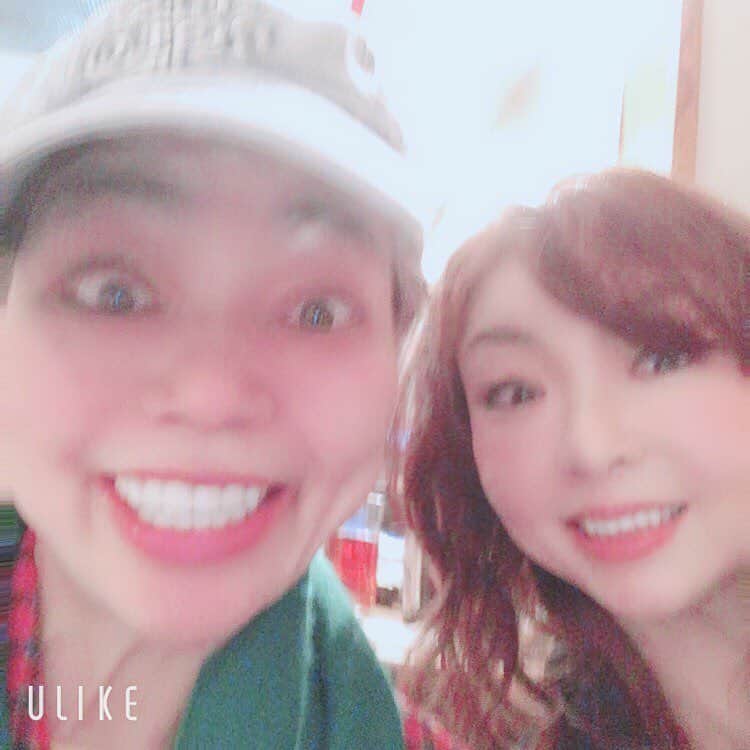 モモコさんのインスタグラム写真 モモコinstagram 3月3日はひな祭り そして 吉本女漫才師会でもあります ずーっと いくよくるよ姉さんがしてくれてます いくよ姉さんが亡くなってからも くるよ姉さんが してくれてます 今年も いくよ姉さんに献杯して
