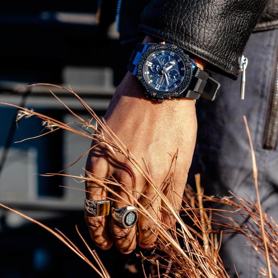 G-SHOCKさんのインスタグラム写真 - (G-SHOCKInstagram)「Emerge, with G-STEEL by your side. The lightweight and fashionable design of the #GSTB100XB goes with anything.  #gshockers」3月4日 3時29分 - gshock_us
