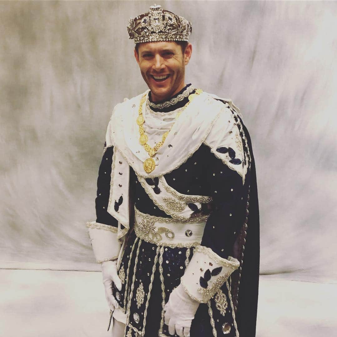 ジェンセン・アクレスさんのインスタグラム写真 - (ジェンセン・アクレスInstagram)「King Bacchus LI...here we go!!! Mardi Gras 2019」3月4日 7時43分 - jensenackles