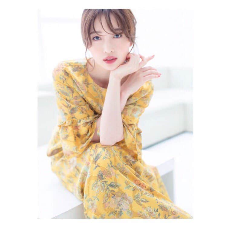 沢田ゆうさんのインスタグラム写真 - (沢田ゆうInstagram)「一年に1度のコスメの祭典 ﻿ "イセタン メイクアップ パーティー"﻿ 約40ブランドが集結🥳﻿ 人気アーティストによるトレンドメイクショーや 限定アイテムなど﻿ "最旬のキレイ"満載です💖﻿ わたしは3/8 18時〜 ゲラン 坂本徳秀氏によるメイクショーに出演致します！﻿ お時間ありましたら、﻿ 是非お立ち寄りくださいね☺️💓﻿ #イセタン #伊勢丹新宿店﻿ #イセタンメイクアップパーティー﻿ #ゲラン #guerlain﻿ @guerlainjp @isetan_beauty」3月4日 17時09分 - yu_sawada817