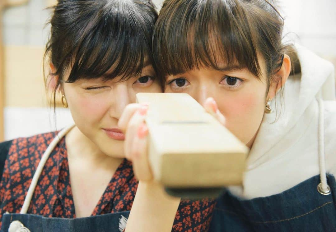 佐藤栞里さんのインスタグラム写真 - (佐藤栞里Instagram)「. MORE連載☺︎ "ちょっと行ってみ！？" 発売になりましたよ、ありさゲスト号ですよ♡ ありさの可愛いお写真と 私の毎度重めな思いの丈と この撮影後のとある奇跡✨ 是非とも本誌でご確認いただけたら🥰 #相変わらずどこから撮っても可愛い #どんな顔してても可愛い #ちょっと行ってみ！？」3月4日 22時34分 - satoshiori727