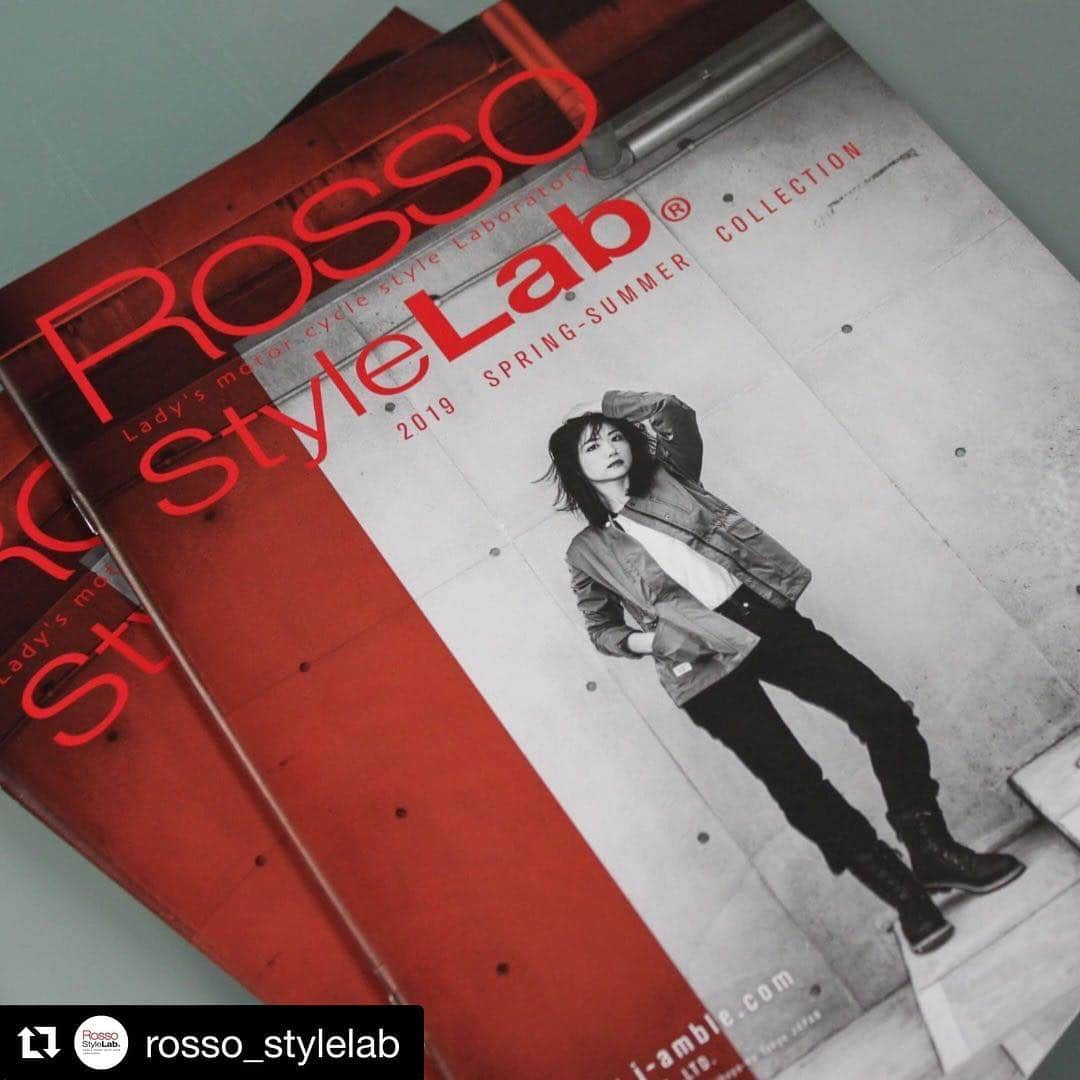 夏目愛美さんのインスタグラム写真 - (夏目愛美Instagram)「#Repost @rosso_stylelab with @get_repost ・・・ 19SS ROSSOカタログが完成です。 * #19SS #collection #rosso #rossostylelab #ロッソ #ロッソスタイルラボ #バイクウエア#レディース #レディースバイクウエア #motorcycle #バイカー #バイク女子 #バイク好きな人と繋がりたい」3月5日 19時56分 - manami_natsume