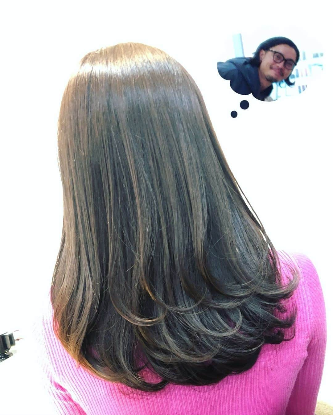 松原江里佳さんのインスタグラム写真 - (松原江里佳Instagram)「💖 春に向けて美容院へ💇‍♀️ 久しぶりに長さ変えたぁ〜髪色も少し軽めに😊 #恵比寿 #ageegarden 様 いつもありがとうございます😊❤️ ✂️ ✂️ ひょっこり三井さん🕺 #春  #スターダスト  #フリーアナウンサー  #美容院 #美容 #メイク #カラー #ファッション #髪色 #前髪 #ヘアスタイル #でこ」3月5日 17時59分 - erika_matsubara