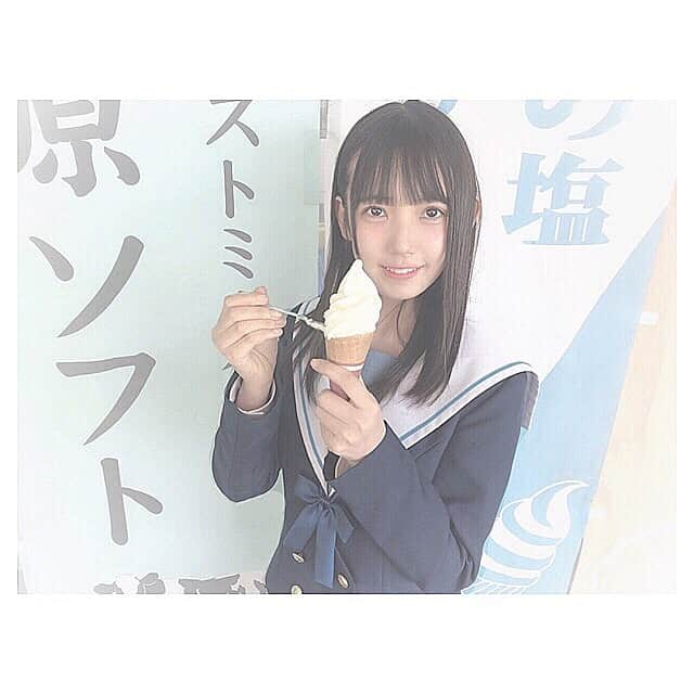 門田桃奈のインスタグラム：「｡*⑅୨୧┈┈┈┈┈┈┈┈┈୨୧⑅*｡﻿ ﻿ ﻿ 愛媛県でふらりみつけた﻿ ソフトクリーム🍦♡♡♡﻿ ﻿ ﻿ 伯方の塩ソフトクリームや﻿ ﻿ 高原ソフトクリーム﻿ ﻿ ﻿ っていうソフトクリームなどがありました ( ˙ ˘ ˙ )﻿ ﻿ ﻿ ﻿ 何味のソフトクリームすきですか～～🐮﻿ ﻿  #愛媛県 #伯方の塩ソフトクリーム #高原ソフトクリーム #‪🍦‬‪🍦‬ #門田桃奈 #STU48  #愛媛旅行 #charmingtrip」