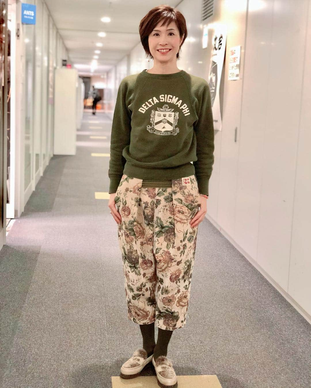 今村涼子さんのインスタグラム写真 - (今村涼子Instagram)「#私服 #古着スウェット #ビンテージスウェット #スウェット大好き  #パラブーツ#kapital#大人古着女子」3月6日 23時32分 - ryoko.imamu