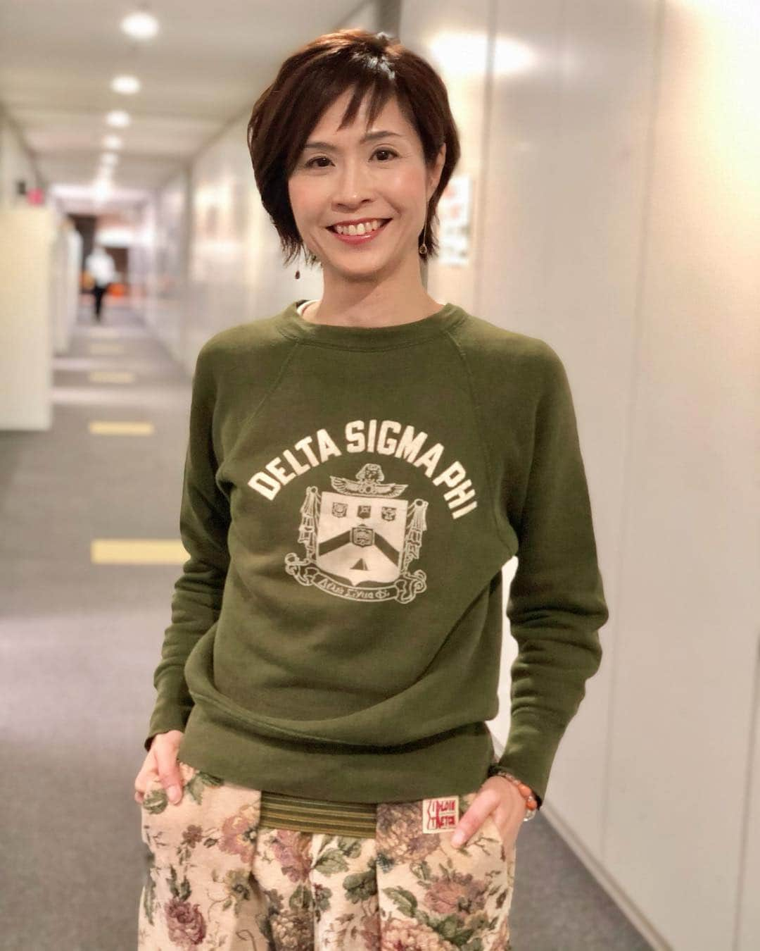 今村涼子さんのインスタグラム写真 - (今村涼子Instagram)「#私服 #古着スウェット #ビンテージスウェット #スウェット大好き  #パラブーツ#kapital#大人古着女子」3月6日 23時32分 - ryoko.imamu