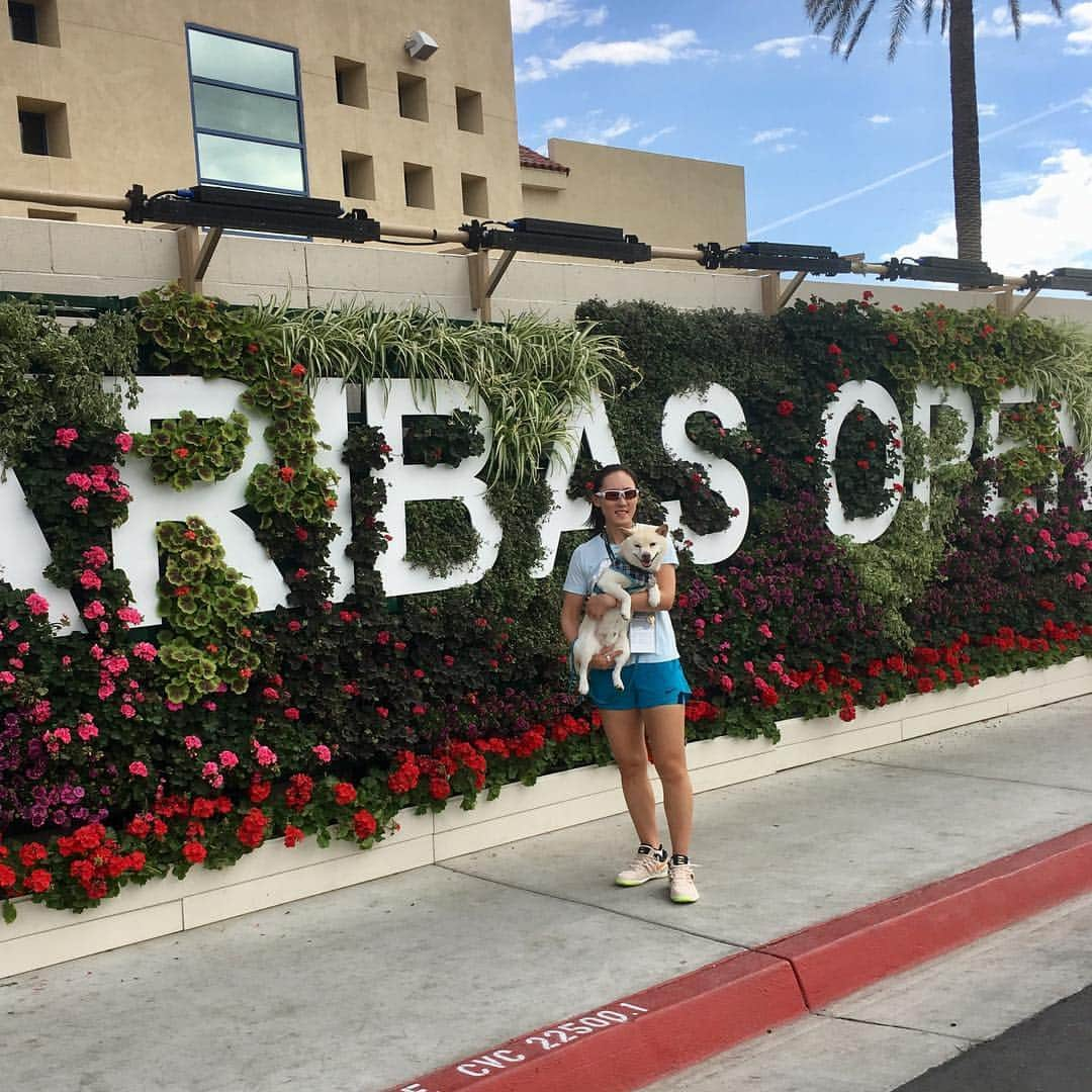 ジェン・サイサイさんのインスタグラム写真 - (ジェン・サイサイInstagram)「Hi Indian Wells.  2 years later I’m back🤟🏻」3月6日 15時35分 - zheng_saisai